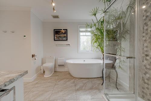 Salle de bains - 900 Rue Vauquelin, Neuville, QC - Indoor Photo Showing Bathroom