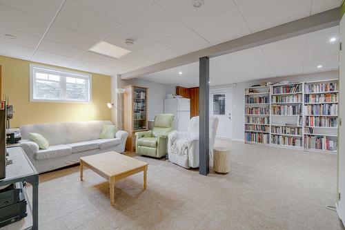 Boudoir - 900 Rue Vauquelin, Neuville, QC - Indoor