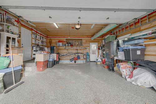 Garage - 900 Rue Vauquelin, Neuville, QC - Indoor Photo Showing Garage