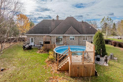 Piscine - 900 Rue Vauquelin, Neuville, QC - Outdoor With Above Ground Pool