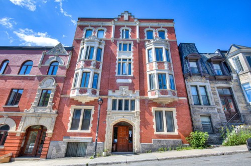 Front of Structure - 402-3626 Rue Aylmer, Montréal (Le Plateau-Mont-Royal), QC - Outdoor With Facade