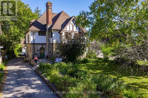 1069 4TH AVENUE W  Owen Sound, ON N4K 4W1