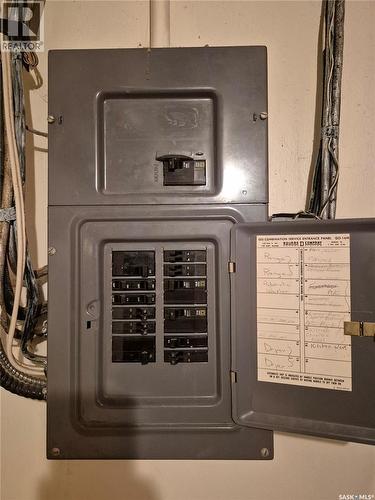 111 Alfred Street, Kyle, SK - Indoor