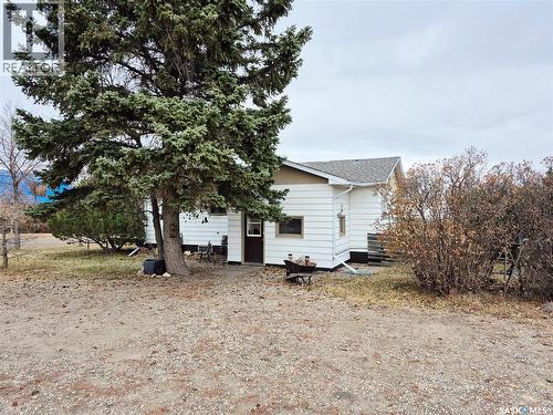 111 Alfred Street, Kyle, SK - Outdoor