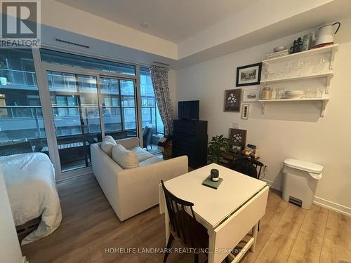 402 - 500 Dupont Street, Toronto, ON - Indoor