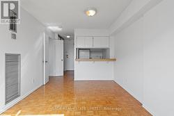 714 - 80 ST. PATRICK STREET  Toronto, ON M5T 2X6