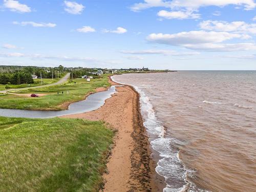 304 6216 Route 11, Mont Carmel, PE 