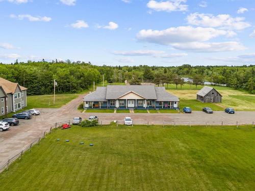 304 6216 Route 11, Mont Carmel, PE 