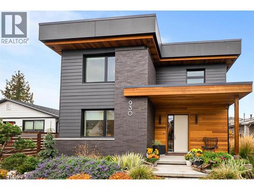 930 Cawston Avenue, Kelowna, BC - Outdoor