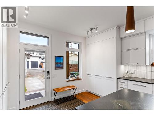 930 Cawston Avenue, Kelowna, BC - Indoor