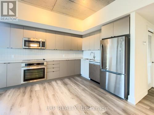 708 - 770 Somerset Street W, Ottawa, ON - Indoor Photo Showing Kitchen