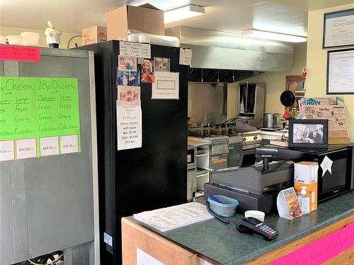 6 Junction Road, Springhill, NS 