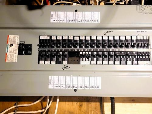 6 Junction Road, Springhill, NS 