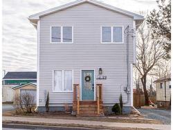 19 Cow Bay Road  Eastern Passage, NS B3G 1M5