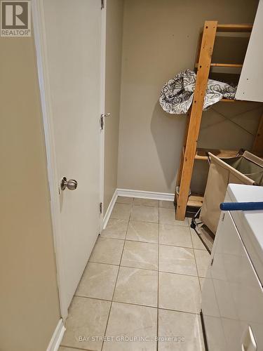 2107 Wincanton Crescent, Mississauga, ON - Indoor Photo Showing Other Room