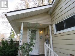 B - 564 LAKEVIEW ROAD  Fort Erie (Crescent Park), ON L2A 4W6