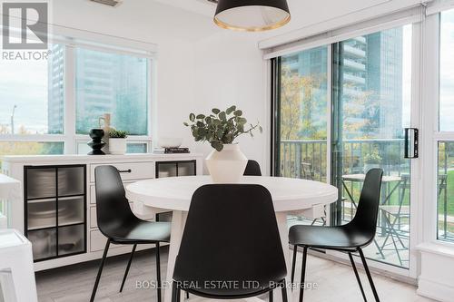 207 - 185 Oneida Crescent, Richmond Hill, ON - Indoor Photo Showing Dining Room