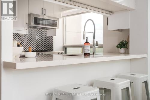 207 - 185 Oneida Crescent, Richmond Hill, ON - Indoor Photo Showing Other Room