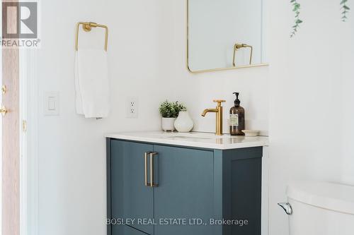 207 - 185 Oneida Crescent, Richmond Hill, ON - 