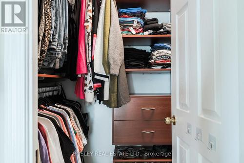 207 - 185 Oneida Crescent, Richmond Hill, ON - Indoor With Storage