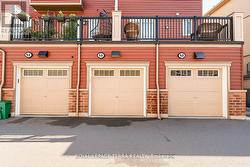 59 - 2500 HILL RISE COURT  Oshawa, ON L1L 0M6