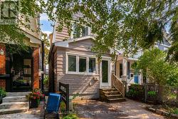 313 CEDARVALE AVENUE  Toronto, ON M4C 4K3