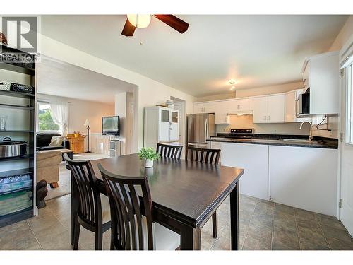 2745 Cameron Road, West Kelowna, BC - Indoor