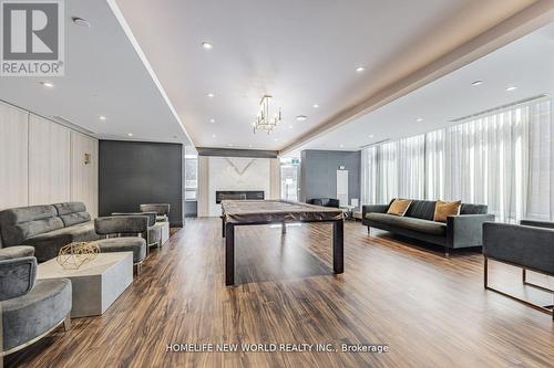 250 - 621 Sheppard Avenue E, Toronto, ON - Indoor