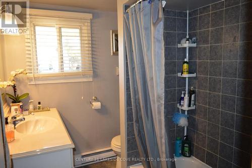 21 Turtle Path, Ramara, ON - Indoor Photo Showing Bathroom