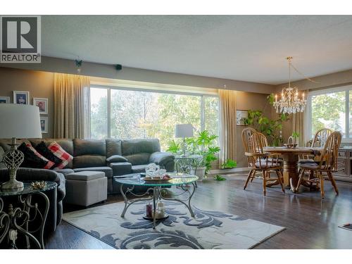 Main Living Room - 1801 Mission Road, Vernon, BC - Indoor