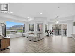 651 Dunes Drive Unit# 210  Kamloops, BC V2B 8M8