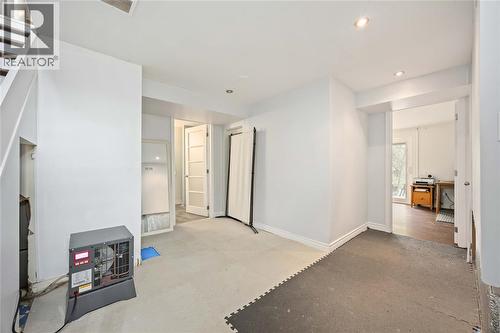 2006 Olive Avenue, Sarnia, ON - Indoor Photo Showing Other Room