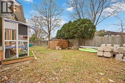 2006 Olive Avenue, Sarnia, ON - Outdoor