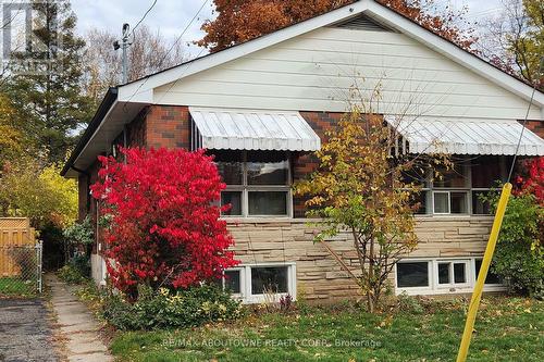 12 Ramsey Crescent, Hamilton, ON - Outdoor With Exterior