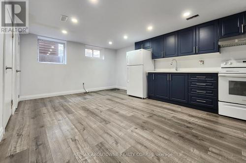 12 Ramsey Crescent, Hamilton, ON - Indoor Photo Showing Other Room