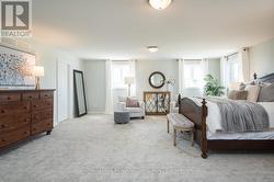 primary retreat w walk in Closet and ensuite bath - 