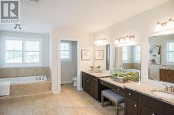 Oversized ensuite bath - 