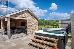 Perfect spot for a soak in the hot tub - 