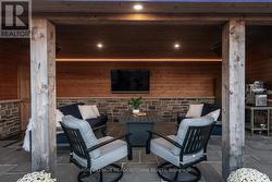 Poolside cabana with  TV mount - 