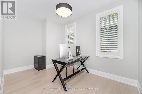 17 Edmonton Street, Brampton, ON - Indoor