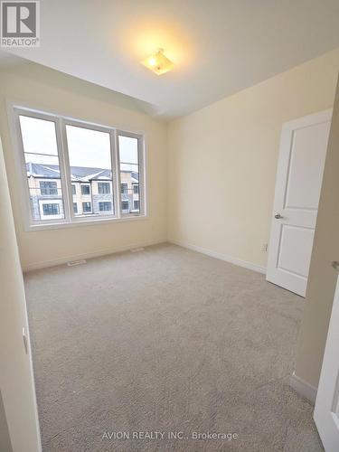 154 Vine Cliff Boulevard, Markham, ON - Indoor Photo Showing Other Room