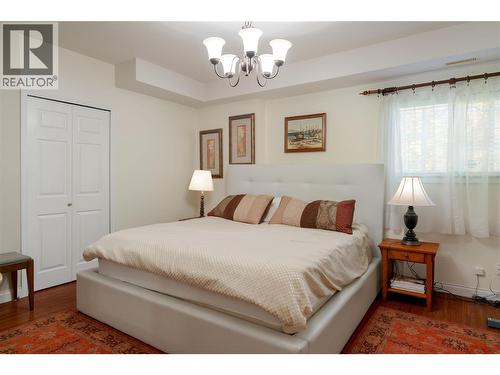 740 Royal Pine Drive, Kelowna, BC - Indoor Photo Showing Bedroom