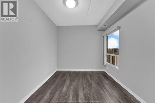 315 Village Grove Unit# 501, Tecumseh, ON - Indoor Photo Showing Other Room