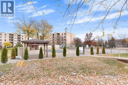 315 Village Grove Unit# 501, Tecumseh, ON - Outdoor