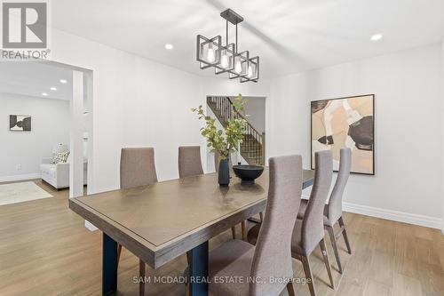 2535 Robin Drive, Mississauga, ON - Indoor Photo Showing Dining Room