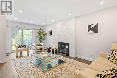 2535 Robin Drive, Mississauga, ON - Indoor Photo Showing Living Room With Fireplace