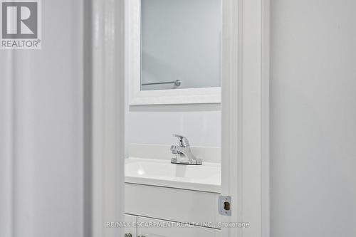 3 Algonquin Avenue, Hamilton, ON - Indoor Photo Showing Bathroom