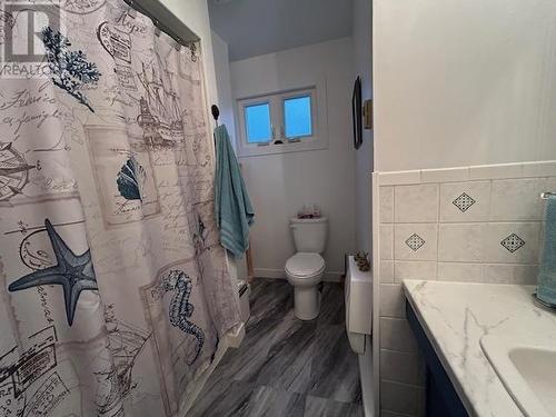 10 Victoria Ave, Blind River, ON - Indoor Photo Showing Bathroom