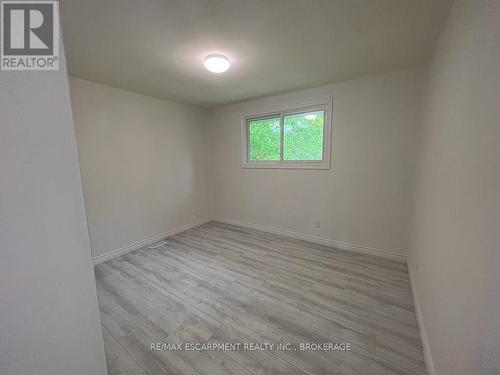 Upper - 22 Macoomb Drive, Welland (N. Welland), ON - Indoor Photo Showing Other Room