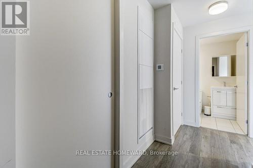 923 - 212 King William Street, Hamilton, ON - 